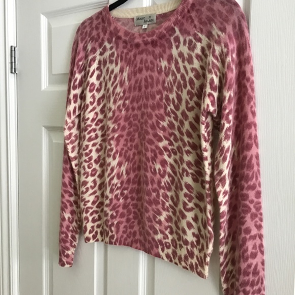Marc Allan various shade of pinks and cream animal print sweater size S - Picture 3 of 8